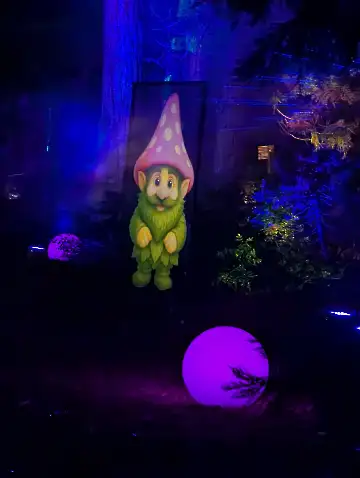 Christmas Garden-160